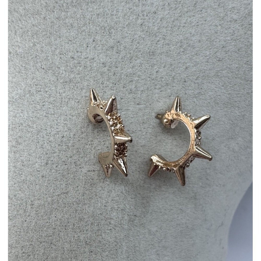 New Gold Sun Ray Celestial Stud Earrings Bohemian No Backs 14k Gold Plated - Picture 4 of 4